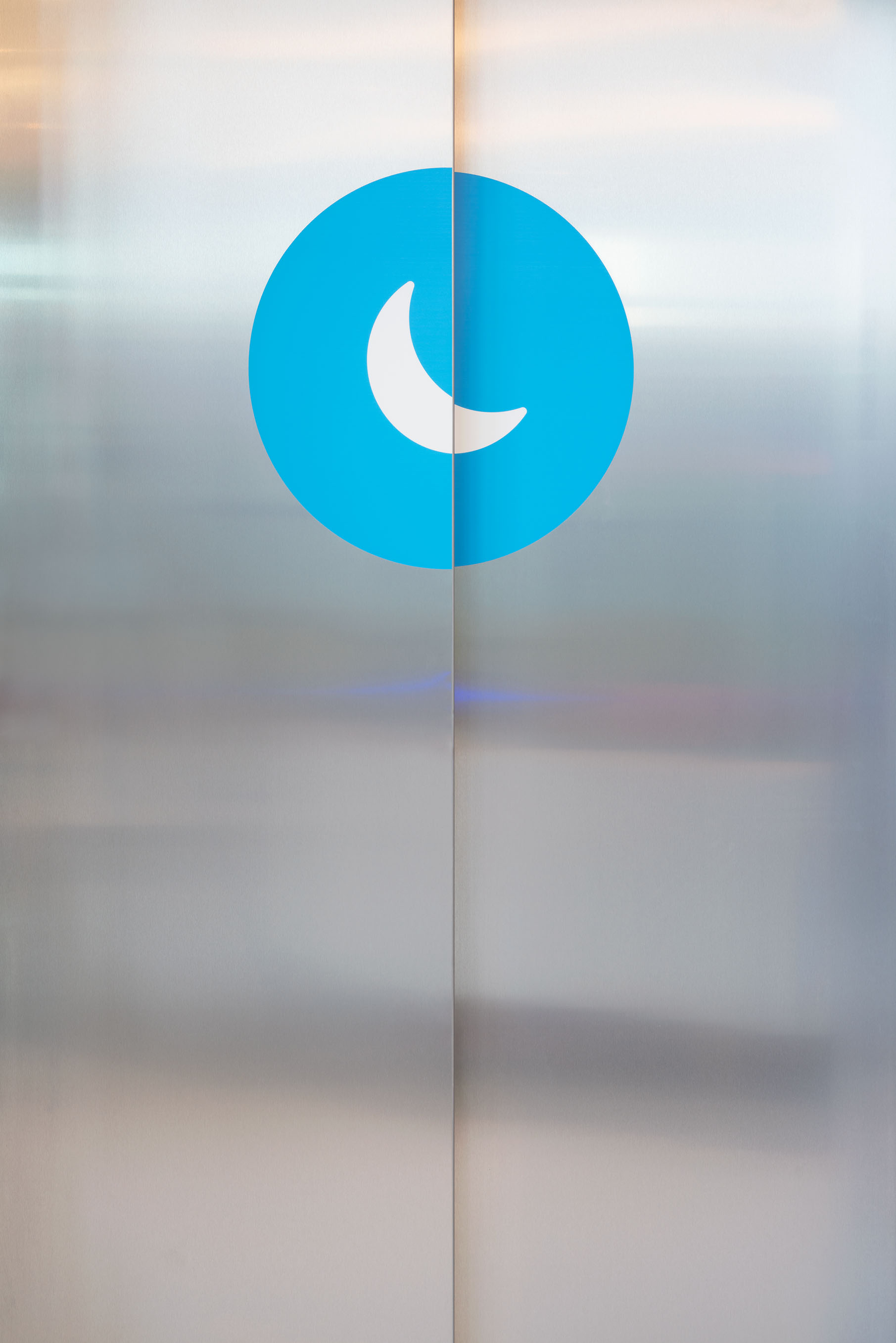 Miami Children's Hospital Interior Signage Elevator Door